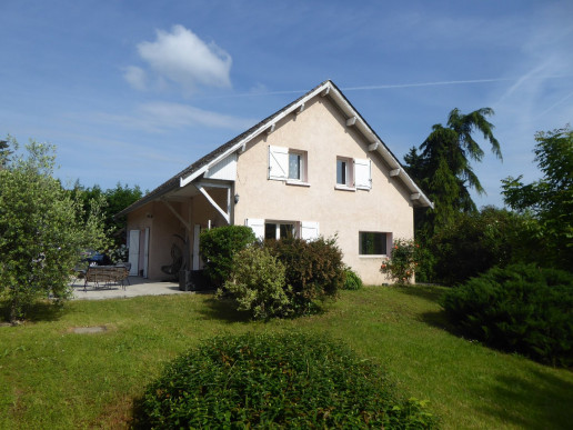 à vendre Maison individuelle Salagnon