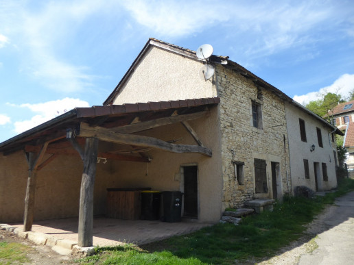 à vendre Maison en pierre Soleymieu