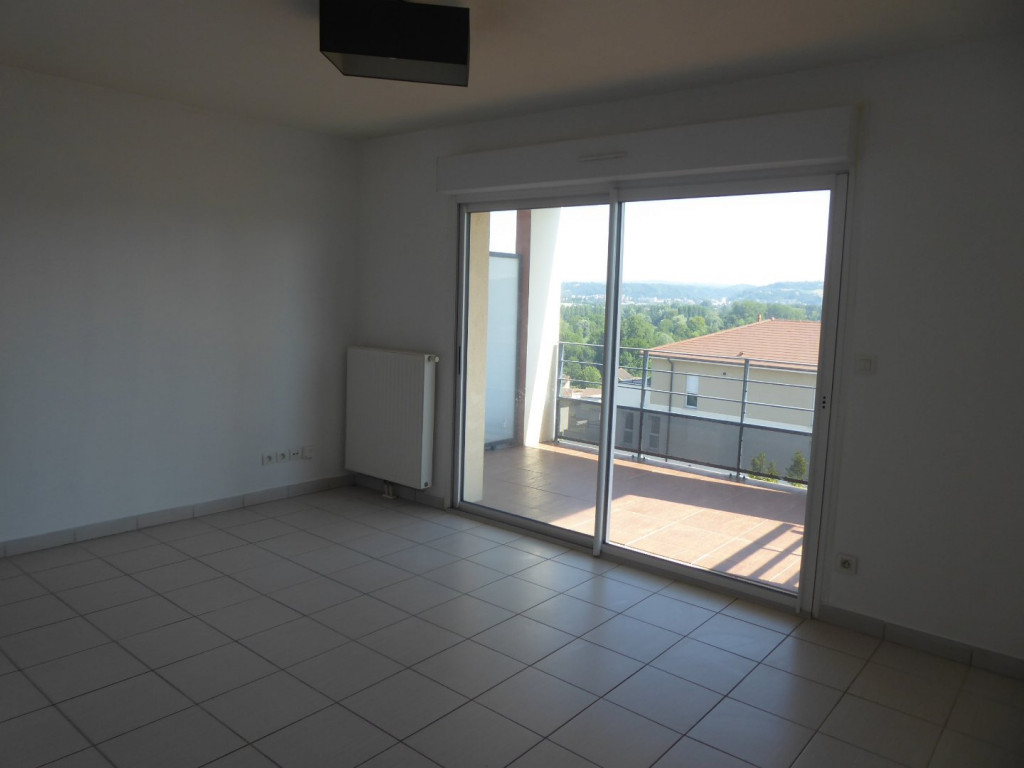 à vendre Appartement L'isle D'abeau - Photo 2