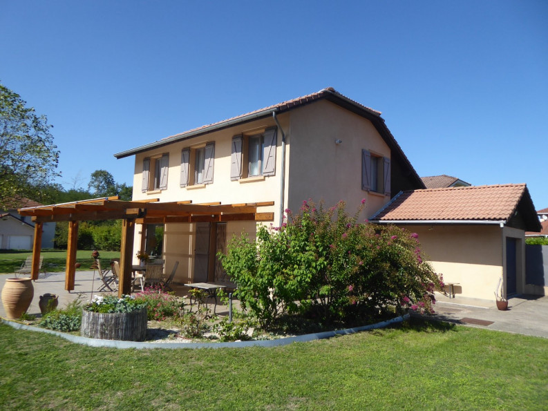 vente Maison individuelle Salagnon - Photo 2