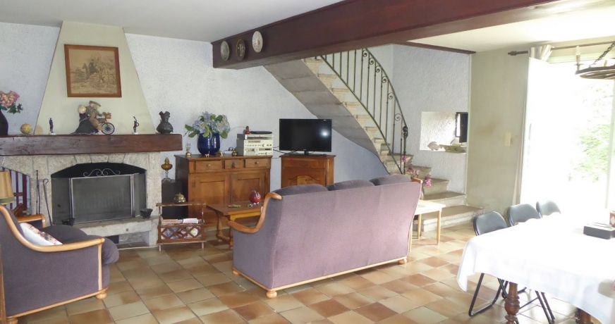 vente Maison en pierre Soleymieu
