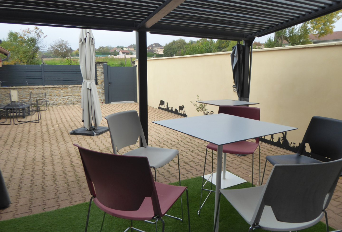 vente Maison de village Cremieu - Photo 1