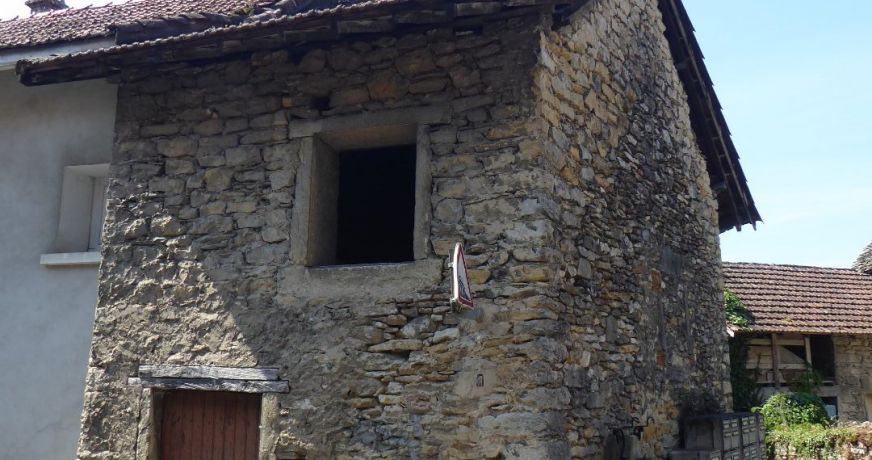 vente Remise en pierre Trept