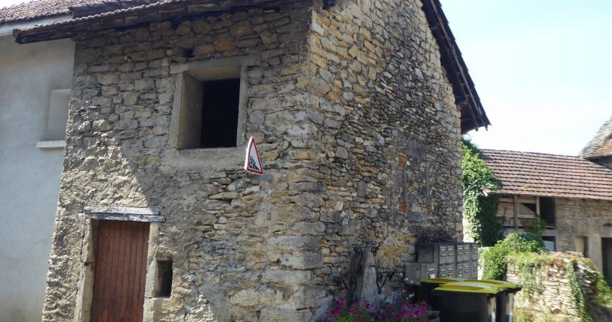 vente Remise en pierre Trept