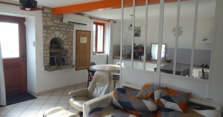 vente Maison de village Trept