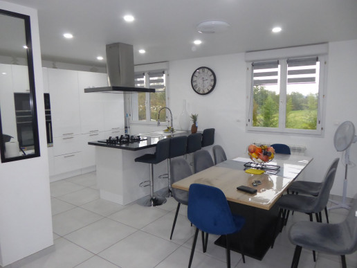 à vendre Maison individuelle Salagnon