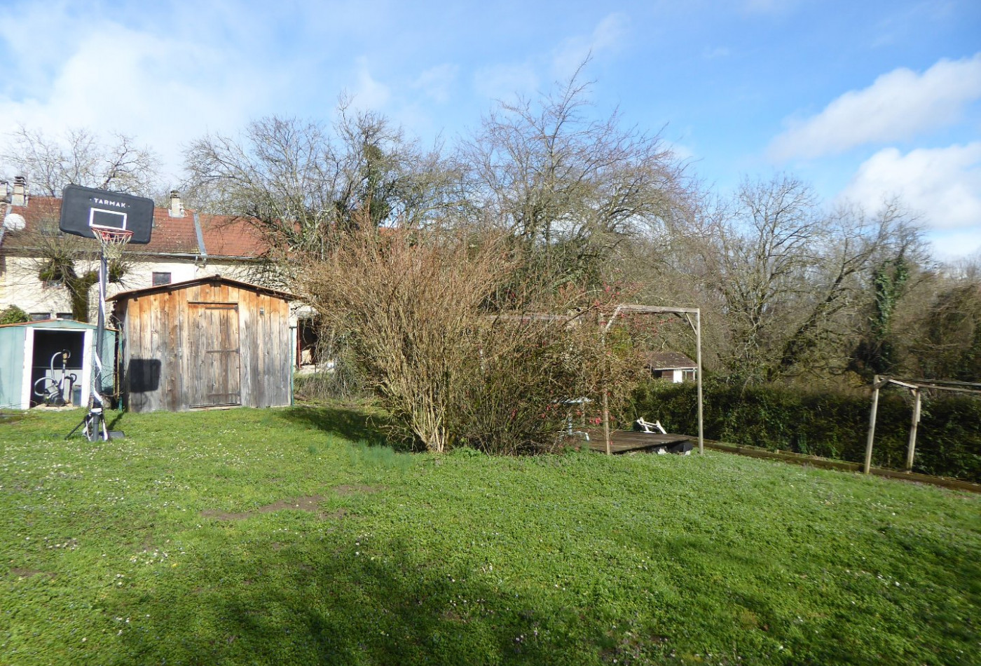 vente Maison de village Trept - Photo 9
