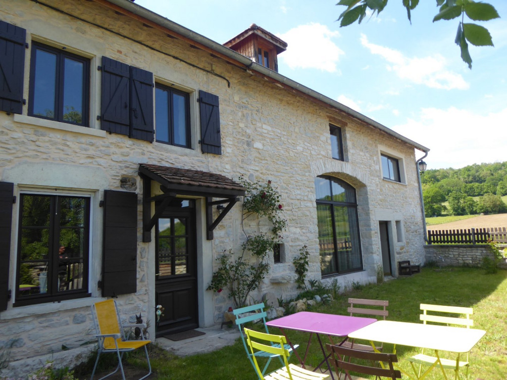 à vendre Maison en pierre Soleymieu - Photo 2