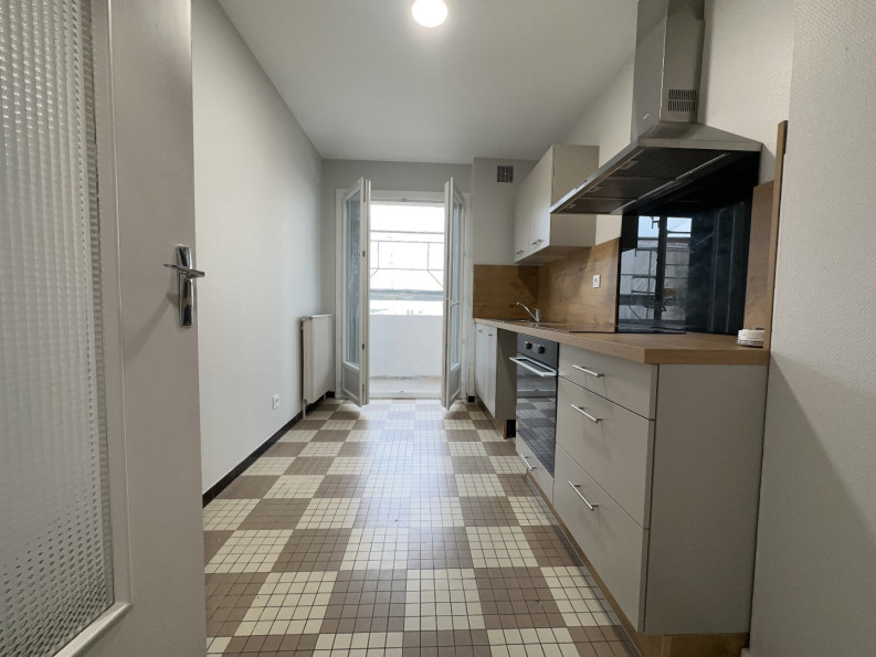 location Appartement Voiron - Photo 1