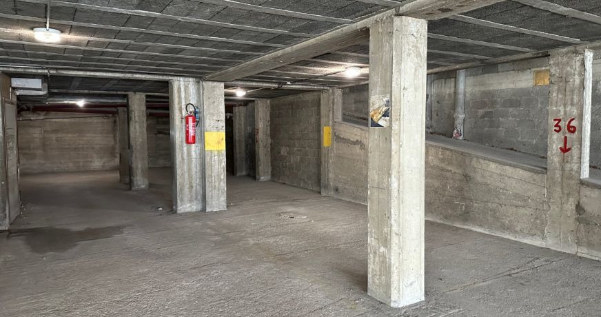 location Parking intérieur Voiron