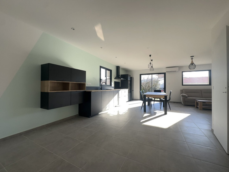 location Maison Voiron - Photo 3