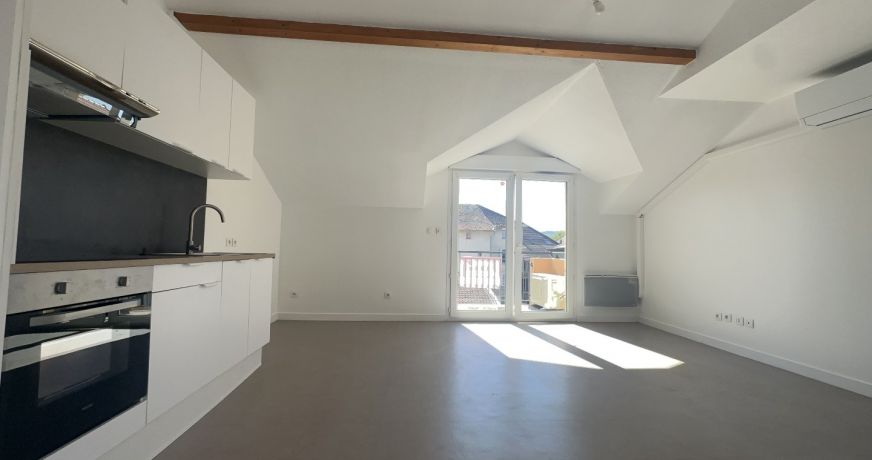 location Appartement Saint Etienne De Saint Geoirs