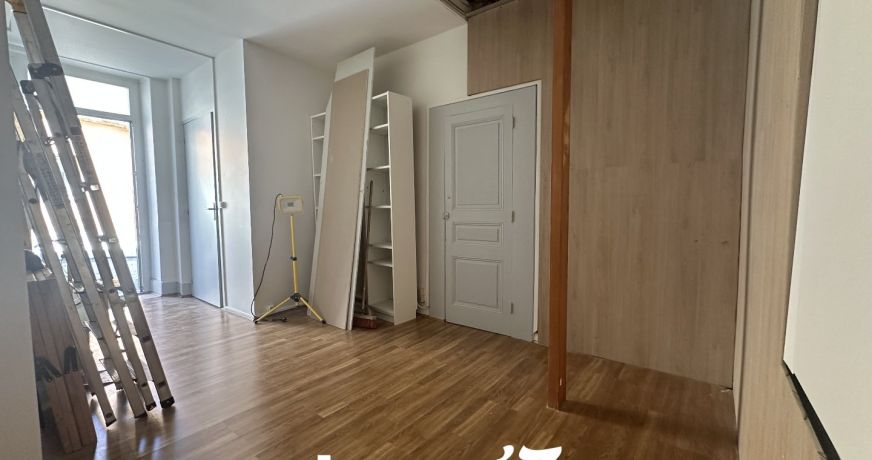 location Local commercial Voiron