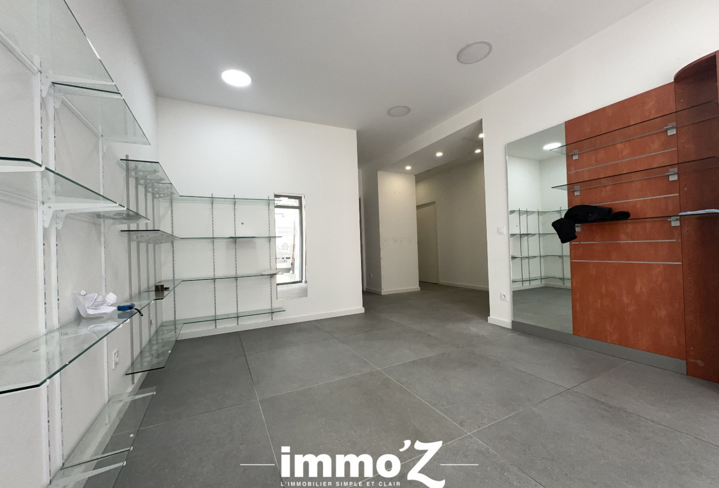 location Local commercial Voreppe - Photo 8