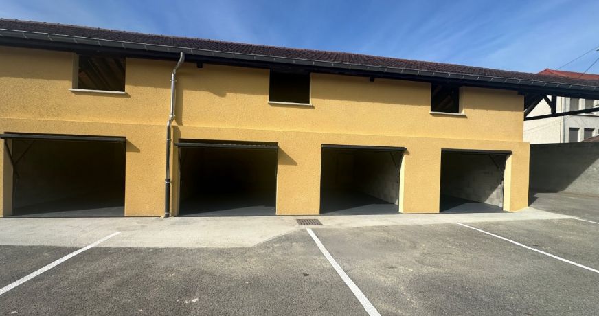 location Garage Moirans