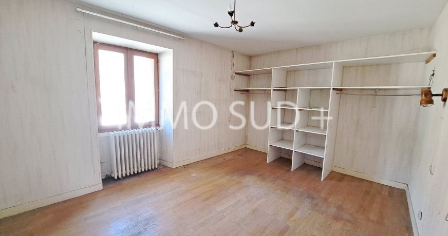 vente Ensemble immobilier Sechilienne