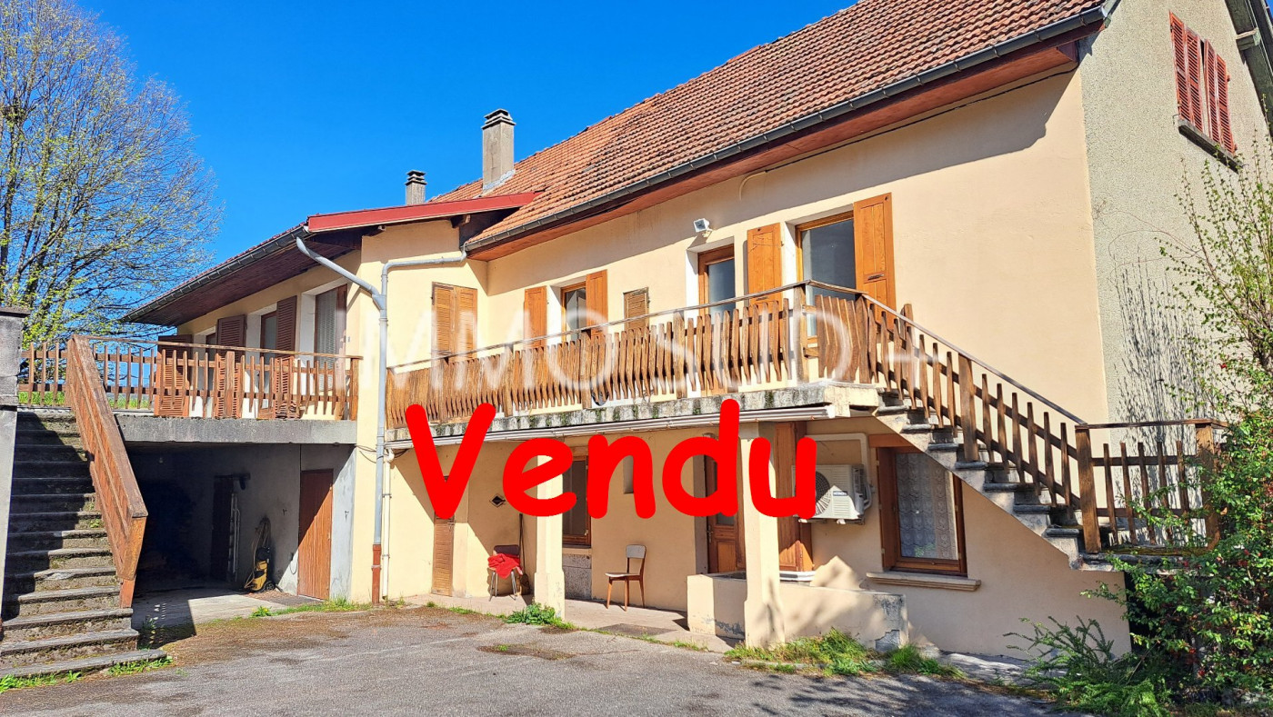 vente Ensemble immobilier Sechilienne - Photo 1