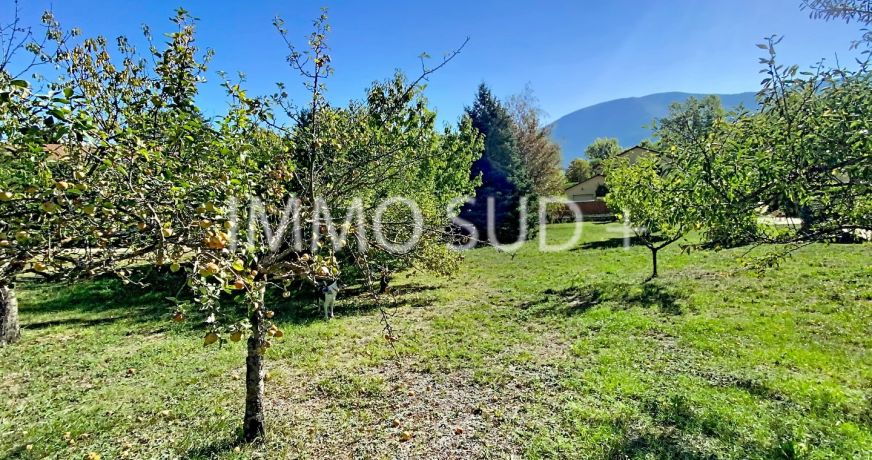 vente Terrain Vif