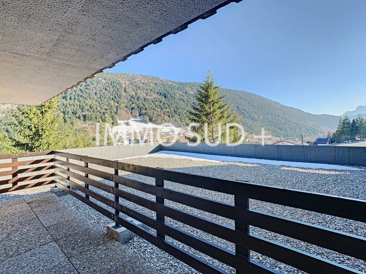 vente Appartement Chateau Bernard - Photo 2