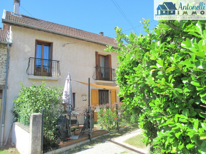 à vendre Maison de caractère Soleymieu - Photo 1