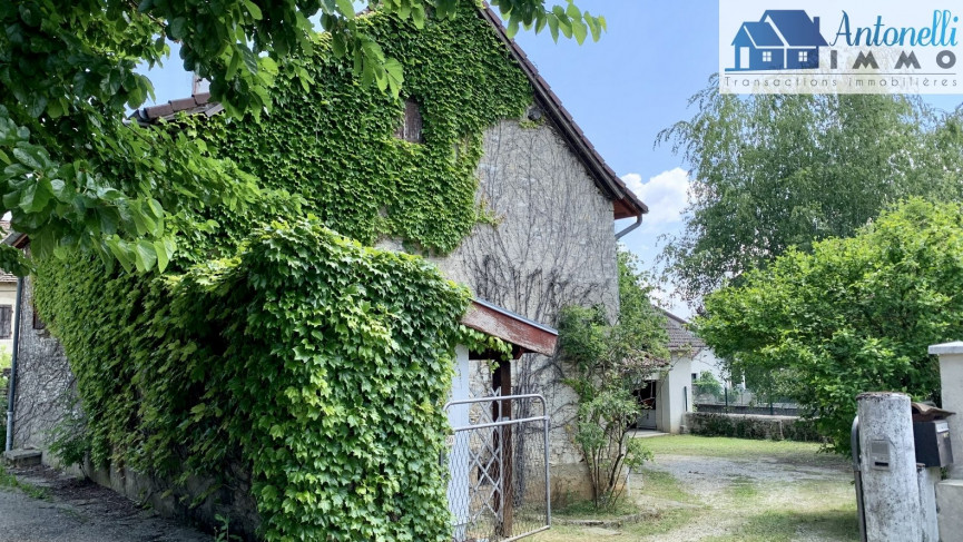  vendre Maison en pierre Courtenay