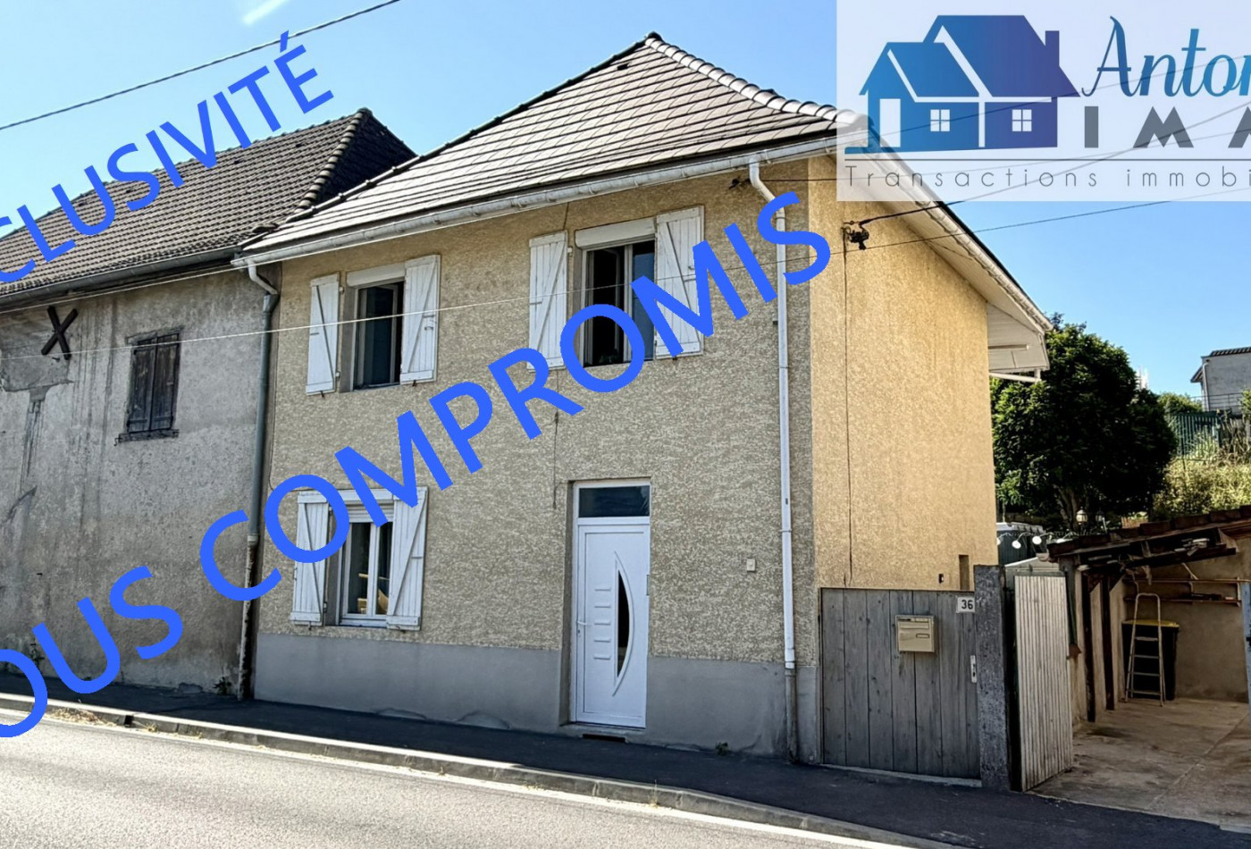 vente Maison de ville Le Pont De Beauvoisin - Photo 1