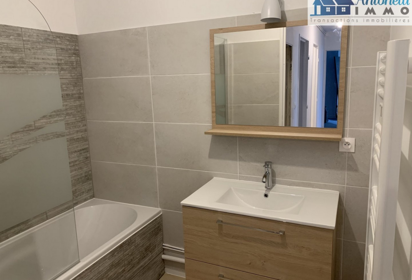 vente Appartement rénové Bourgoin Jallieu - Photo 9