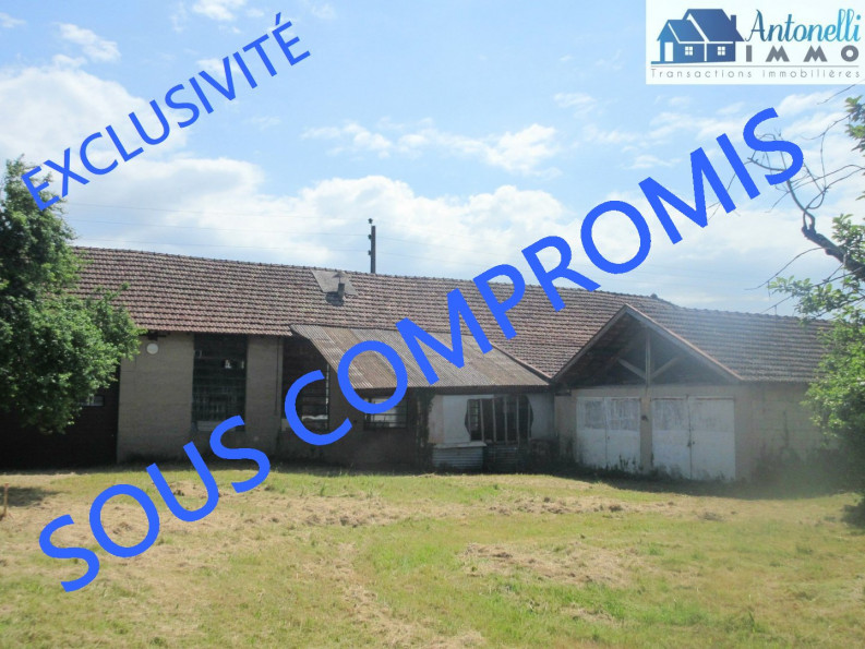 à vendre Maison à rénover Vezeronce Curtin - Photo 1