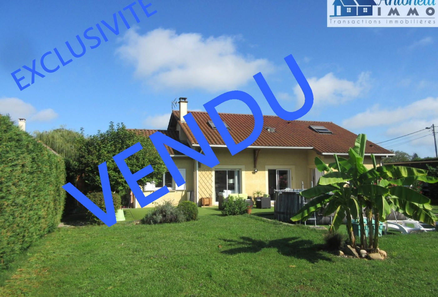 vente Maison Saint Clair De La Tour - Photo 1
