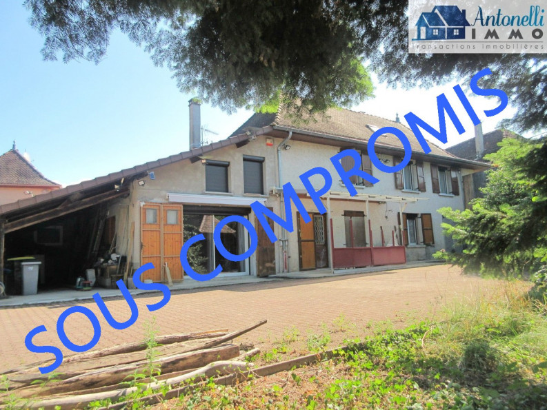 à vendre Maison et dépendances Vezeronce Curtin - Photo 1