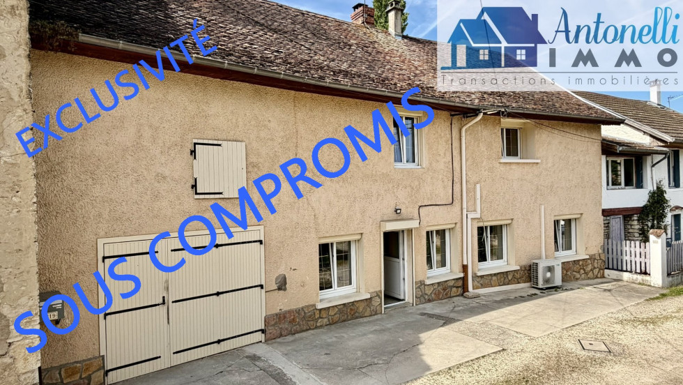 vente Maison de village Courtenay - Photo 1