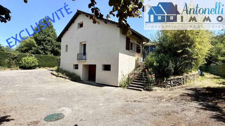 à vendre Maison Les Abrets En Dauphine - Photo 1