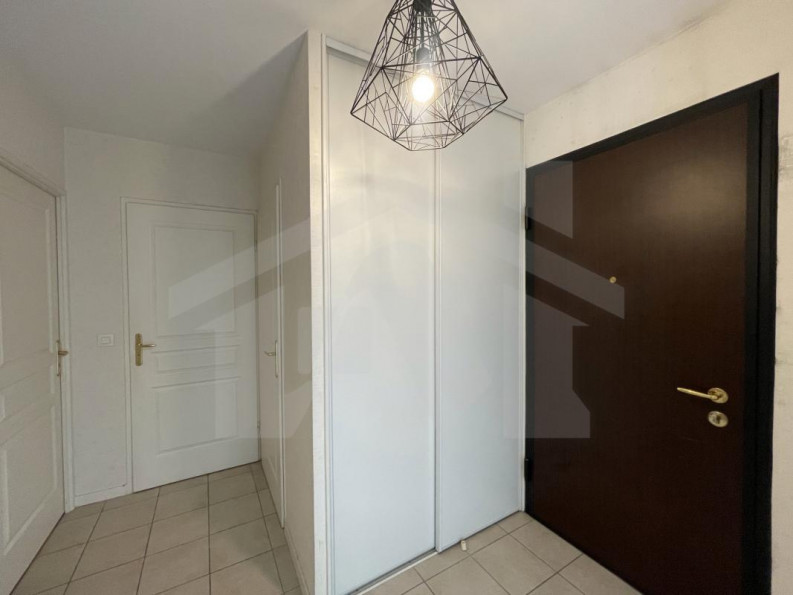 vente Appartement Grenoble - Photo 9