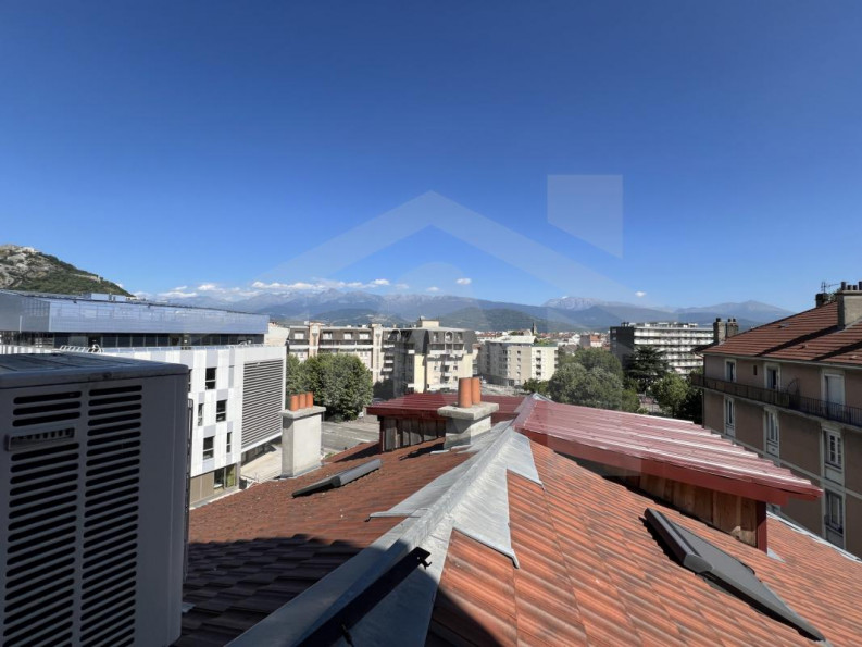 vente Appartement Grenoble - Photo 6