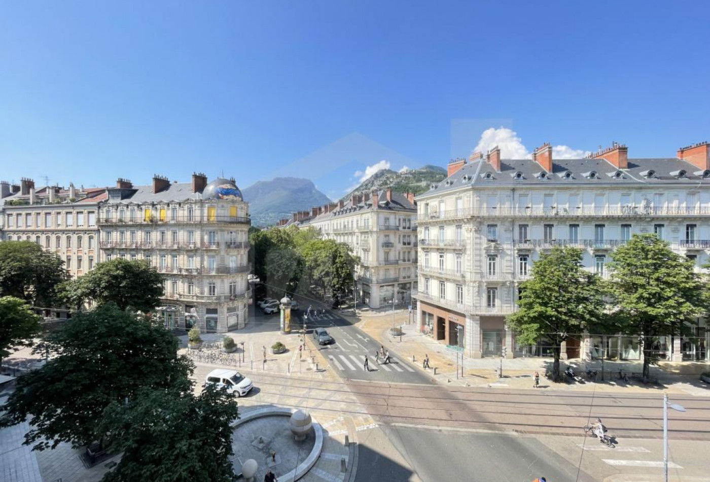 vente Appartement Grenoble - Photo 2