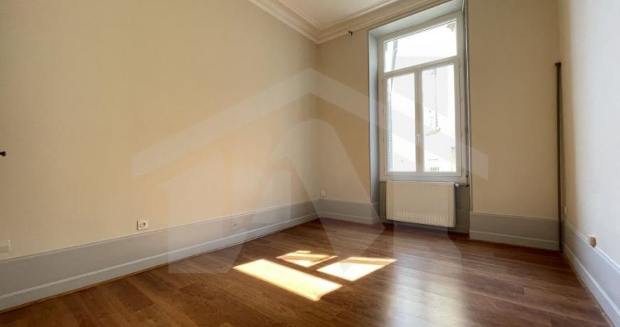 location Bureau Grenoble