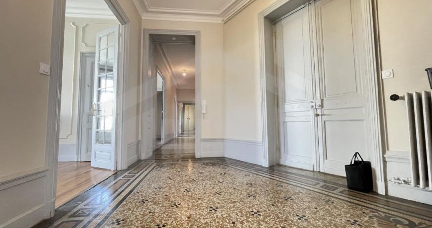 location Bureau Grenoble