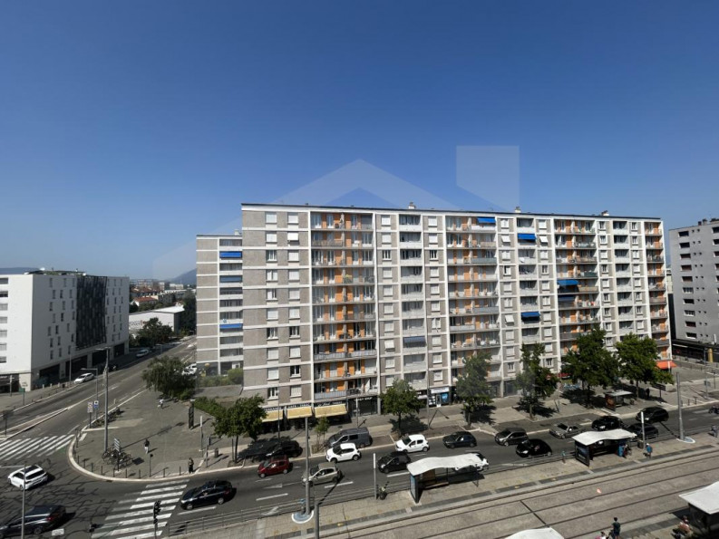 vente Appartement Grenoble - Photo 8