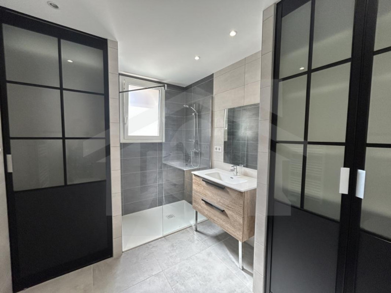 vente Appartement Grenoble - Photo 9