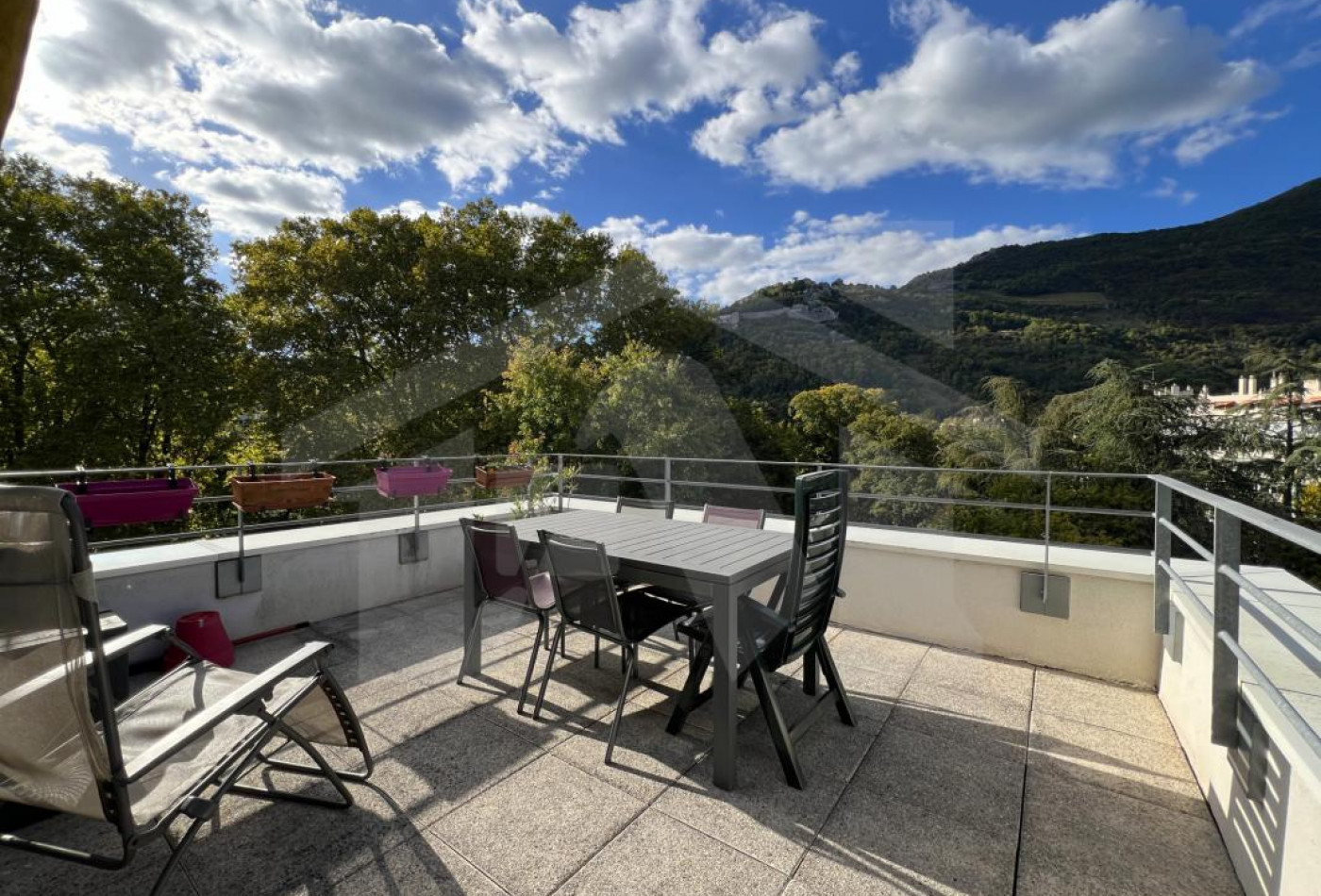 vente Appartement Grenoble - Photo 1
