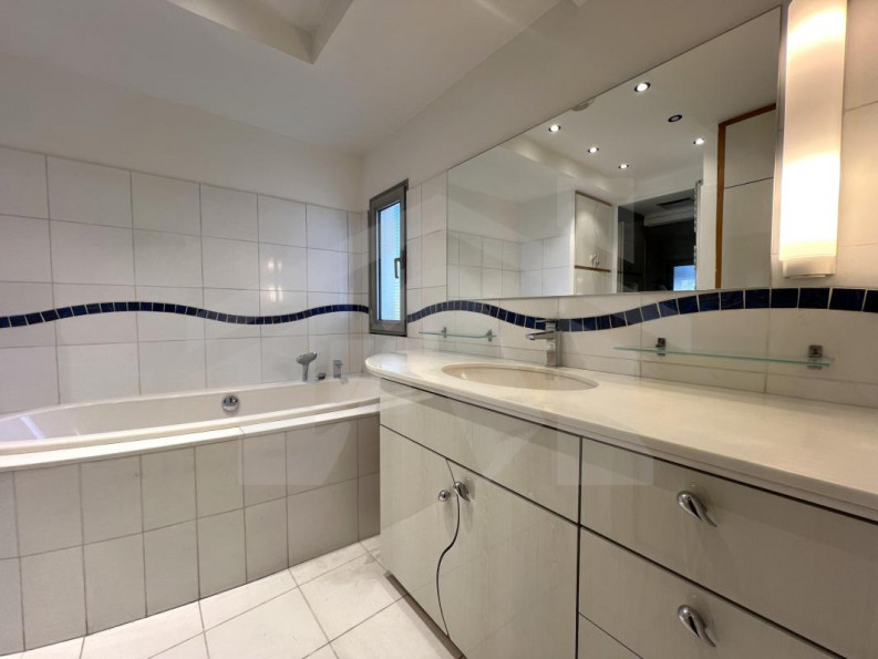 vente Appartement Grenoble - Photo 6