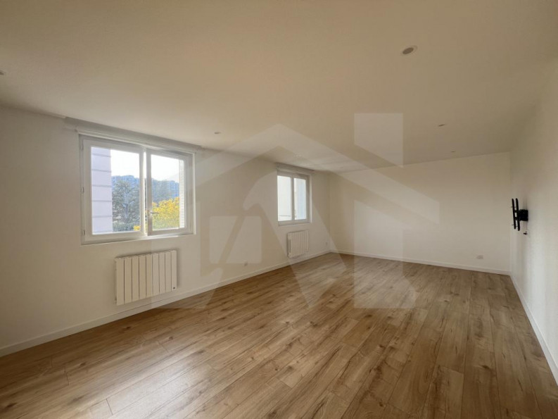 location Appartement Grenoble - Photo 3