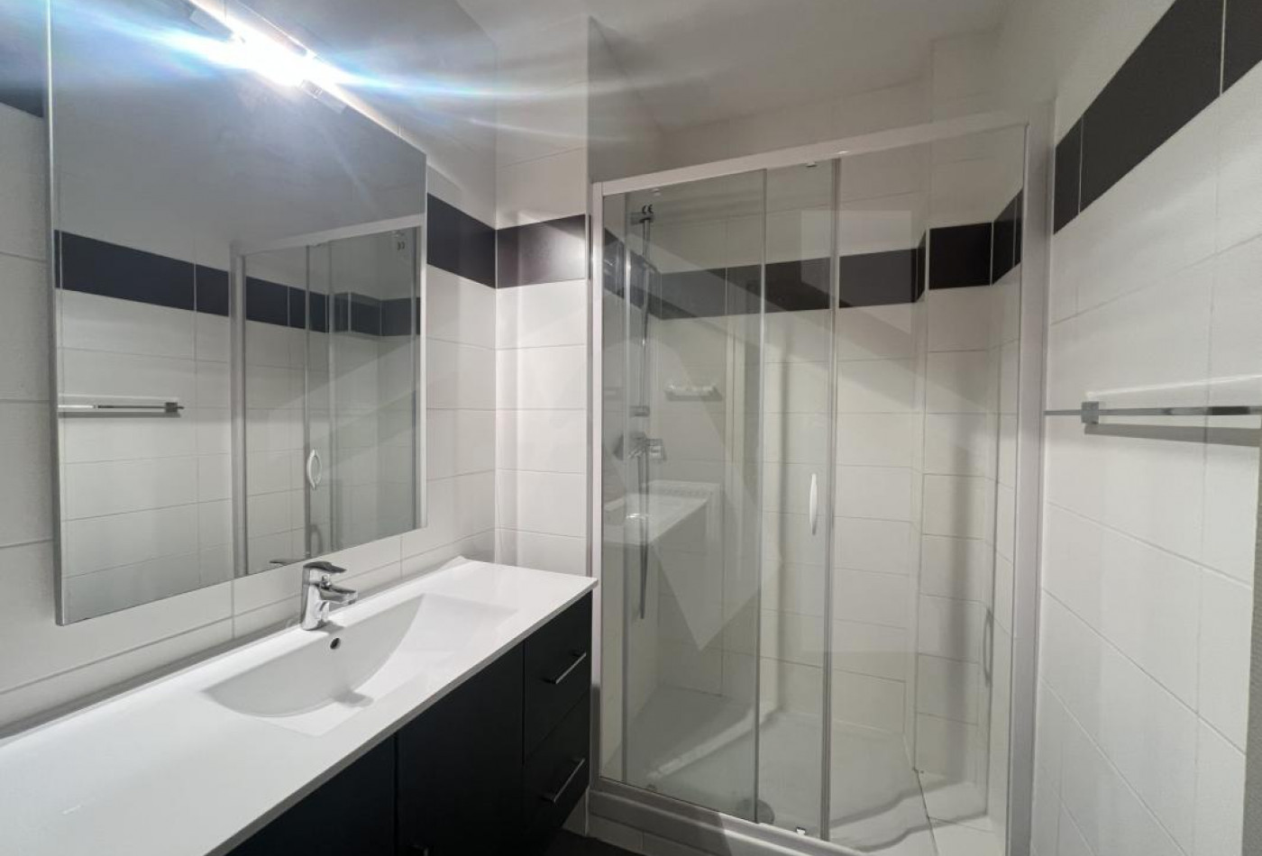 location Appartement Grenoble - Photo 3