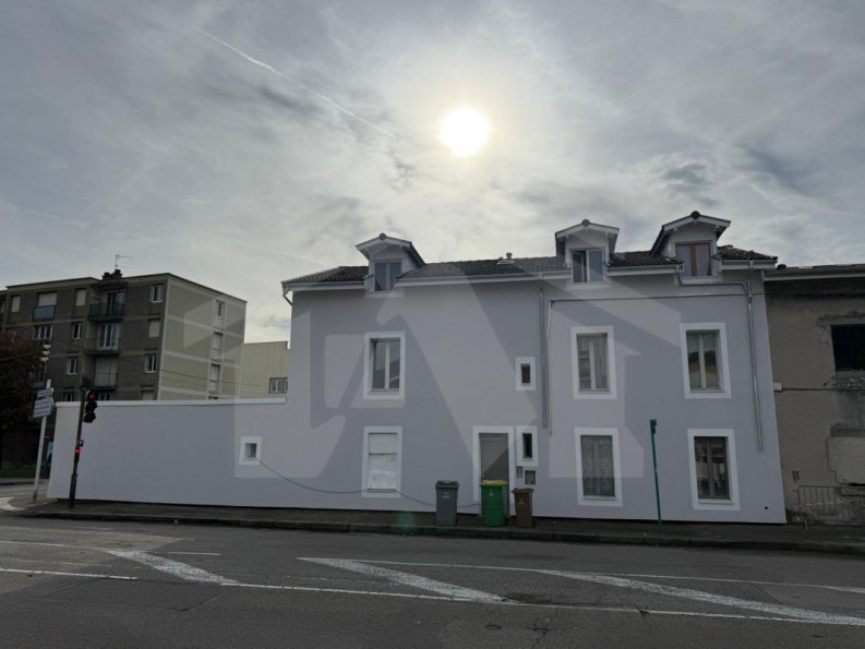 vente Appartement Fontaine - Photo 1