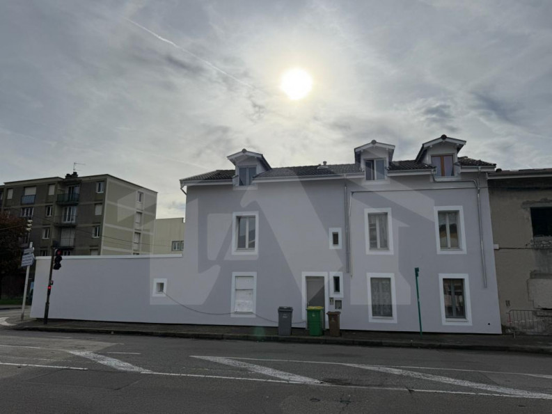 vente Appartement Fontaine - Photo 1