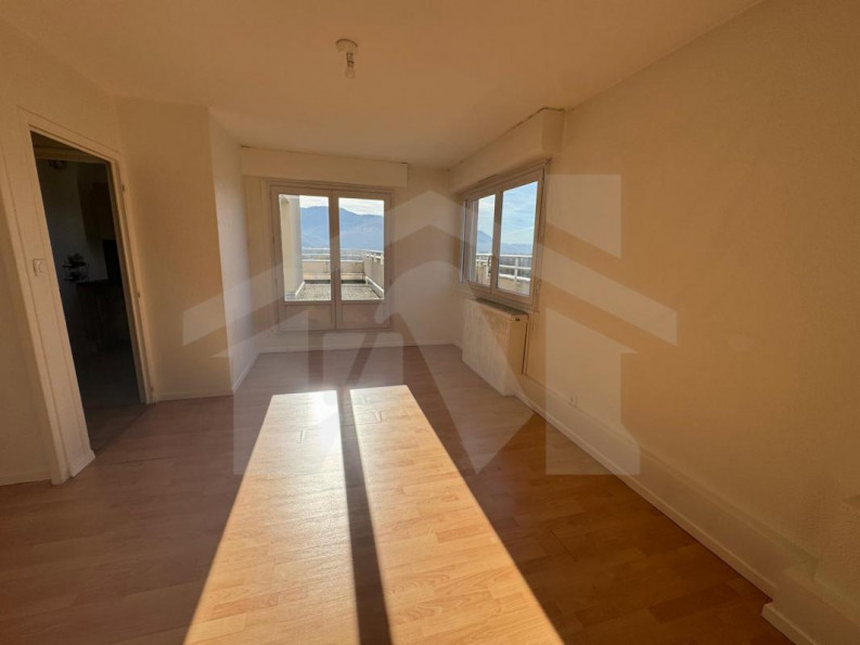 location Appartement Meylan - Photo 2