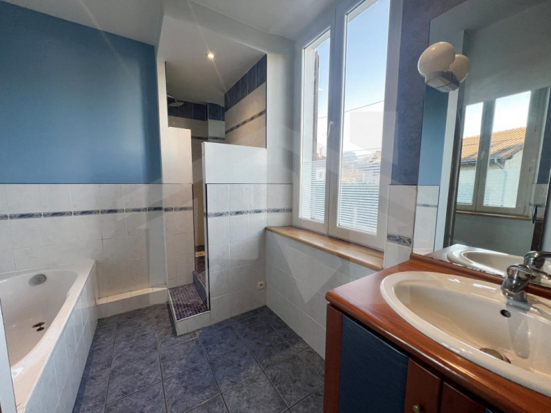 location Appartement Saint-martin-d'hères - Photo 7