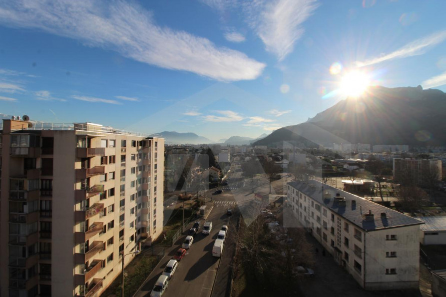 vente Appartement Fontaine - Photo 1