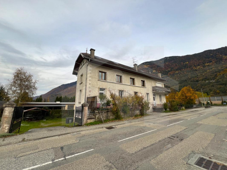 vente Immeuble Saint-rémy-de-maurienne - Photo 1