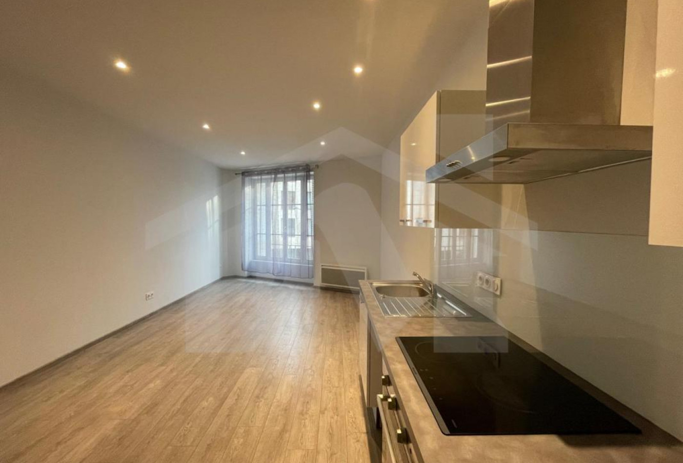 location Appartement Grenoble - Photo 2